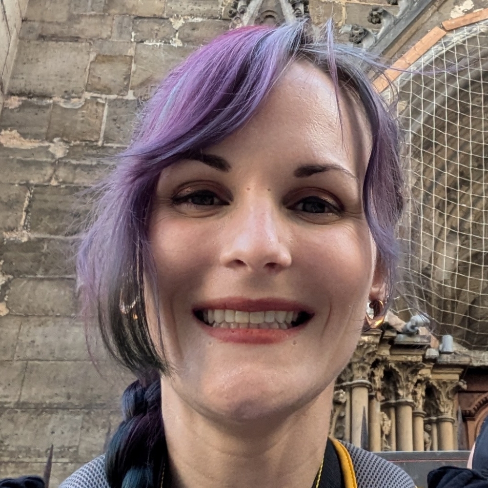 Meet your Posher, Alice